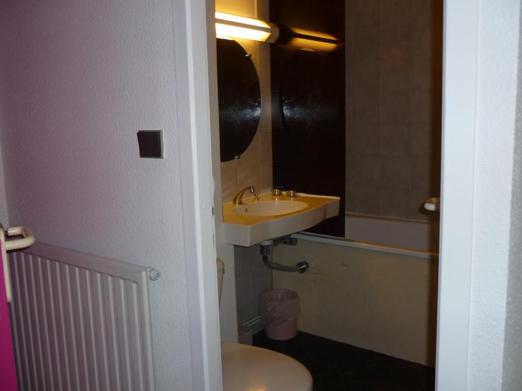 Hotel Entre 2 Mers Proche Bordeaux 카본블랑 객실 사진