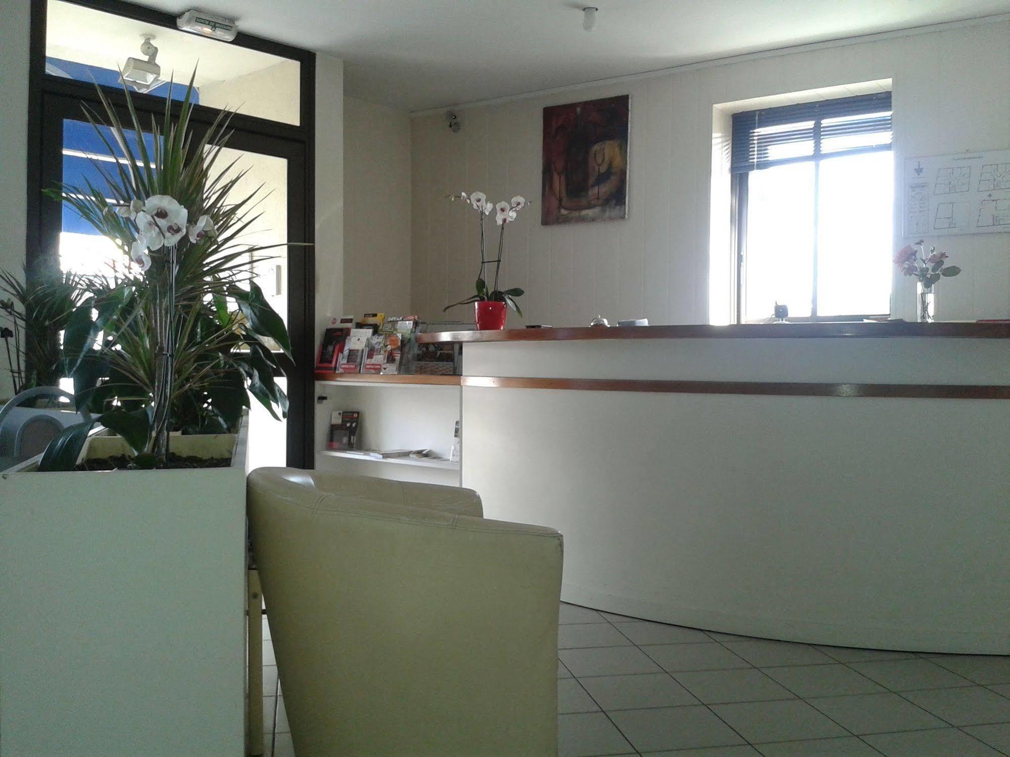 Hotel Entre 2 Mers Proche Bordeaux 카본블랑 외부 사진