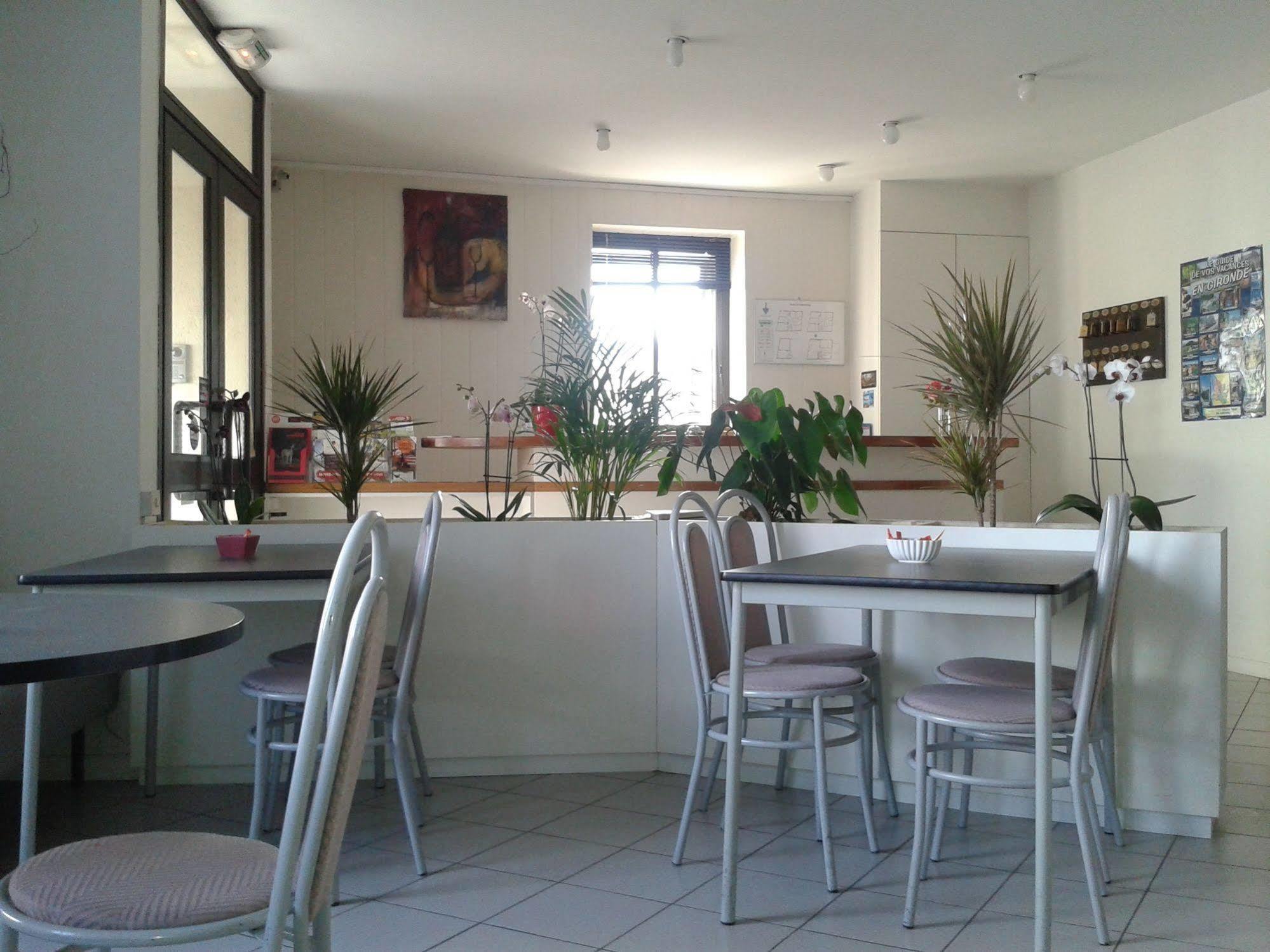 Hotel Entre 2 Mers Proche Bordeaux 카본블랑 외부 사진